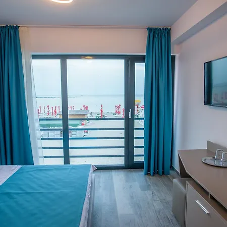 Belleview 3*